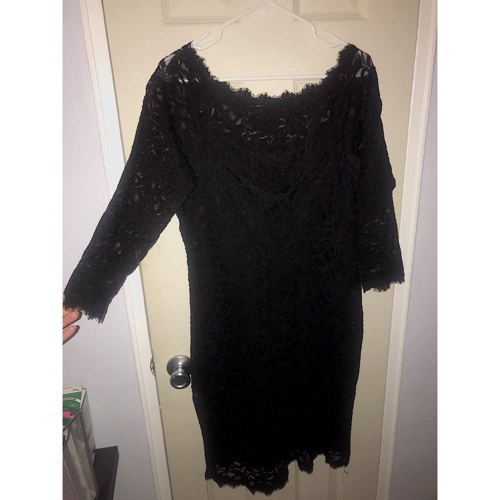 Plus size lace black dress!